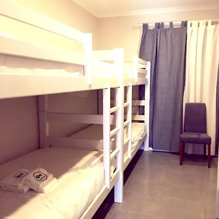 Spacious House In Atalaia With Shared Pool 別荘 *