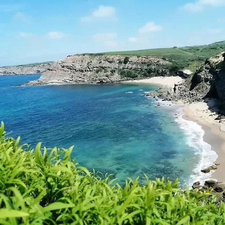 Spacious House In Atalaia With Shared Pool *