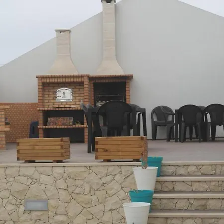 Spacious House In Atalaia With Shared Pool Holiday home