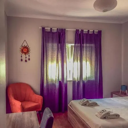 Spacious House In Atalaia With Shared Pool Holiday home